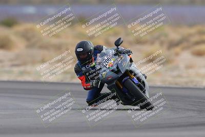 media/Dec-17-2022-SoCal Trackdays (Sat) [[224abd9271]]/Turn 16 (210pm)/